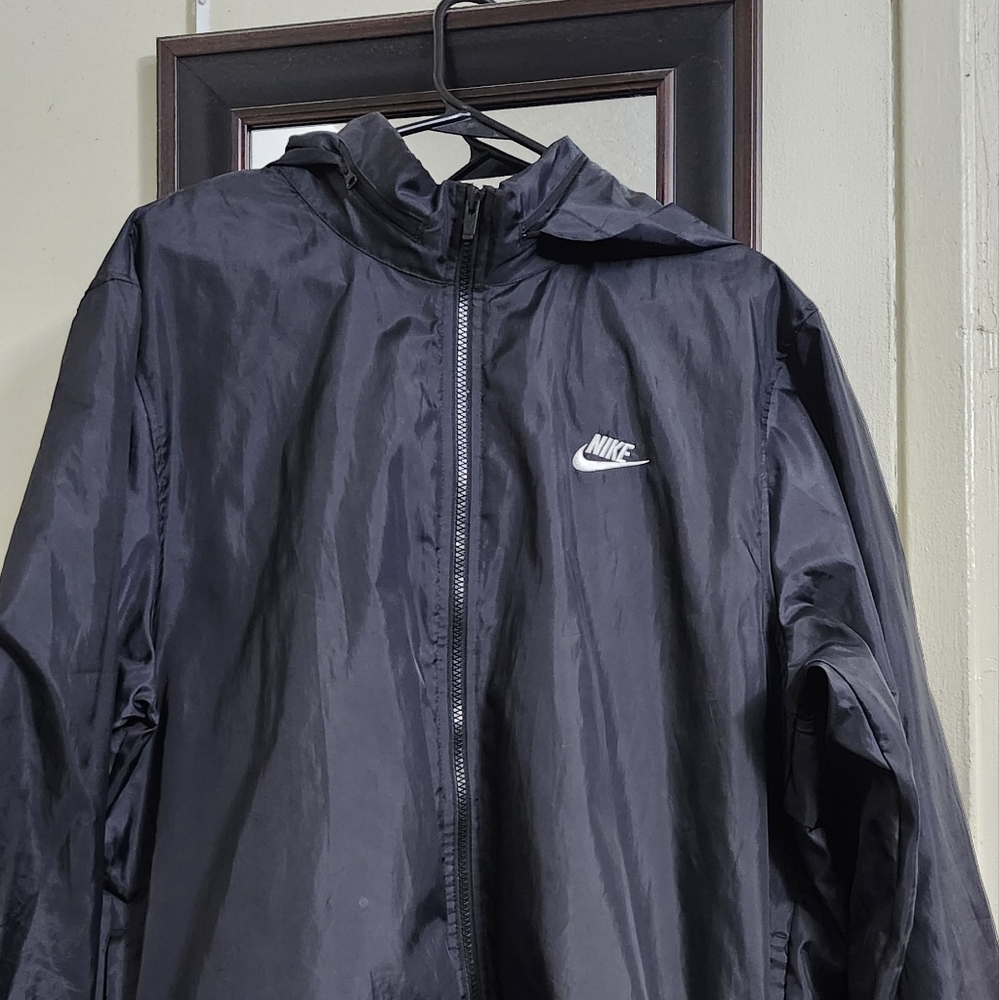 Nike windbreaker